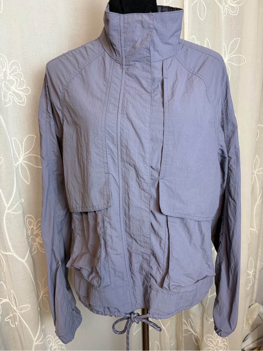 LIV Periwinkle Women’s High-Collar Quincy Windbreaker